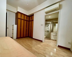 High Oak Condominium (D21), Condominium #556818161